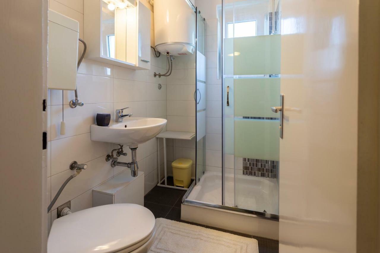 Apartment Anna With Free Private Parking Πούλα Εξωτερικό φωτογραφία